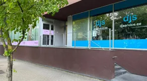 Next to Old Town, Free Underground Parking, Peaceful Location - Image 5