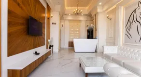 Hotel Aksh Inn - Image 3