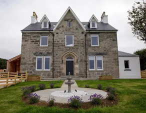 House Of Juniper - The Manse - Image 3