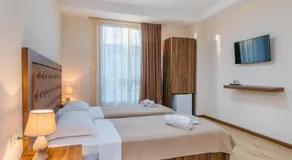 Gala Boutique Hotel - Image 2