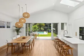 Cove Beach House By Coast Hosting - Image 4