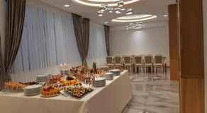 Hotel River - Image 3