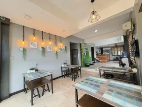 Grayhouse Inn Tagaytay - Image 3