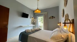 The 3 Little Pigs apartments - Image 2