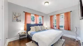 Chic Denver Family Retreat Free Parking & Prime Location - Image 2