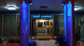 Hotel Cosmos - Image 2