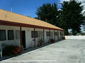 Pania Lodge Motel - Image 5