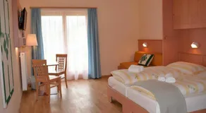 Landhotel Knappenberg - Image 2