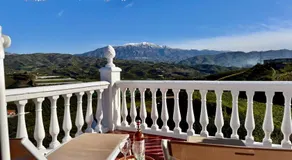 Casa Bambú Boutique Studios Andalusië with pool and Mountain Views - Image 2