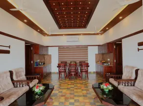 Pullockarans Lake House - Image 3