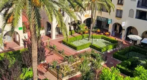 Monte Duquesa Luxury 2 Bed with pool close to Port and Beach - Image 2