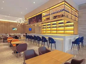 Kyriad Marvelous Hotel Zhongshan South District Convention Center - Image 4