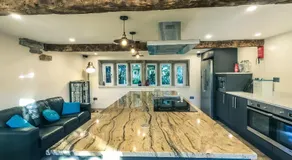 Luxury traditional stone farmhouse in Saddleworth - Image 2