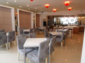 Jinjiang Inn Qingdao Development Zone Jinggangshan Rd. - Image 2