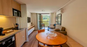 Apartamento de luxo Completo no Granja Brasil Resort, Itaipava centro, Estrutura Completa - Image 4