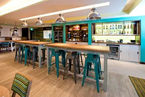 Premier Inn London Brixton - Image 5