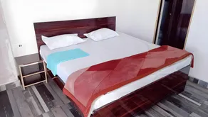 Hotel O The Moonshine Hotel - Image 4