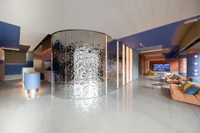 Hanting Hotel Shanghai Xujiahui Caobao Road Metro Station - Image 4