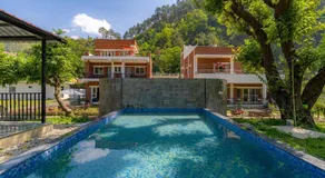 Prakriti with River View- Pet Friendly Retreat with Plunge Pool by StayVista - Image 3
