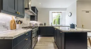 The Lindsay House - Image 5
