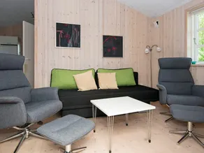 6 person holiday home in Hejls - Image 3