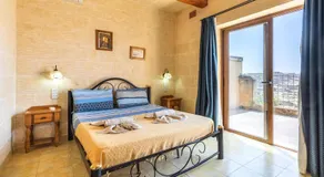 Villa Ta Debora Sleeps 7 with Pool - Image 2