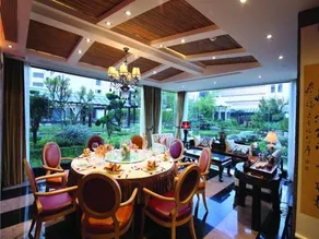 Zhongshan International Hotel - Image 2