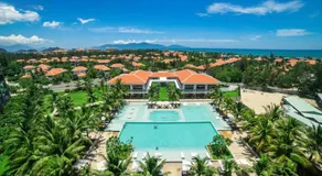 Blue Sky & Villas Beach Resort - Image 4