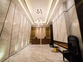 Metropolo Hotel Huazhong University Guanggu Avenue - Image 2