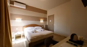 Hotel Primavera - Image 2