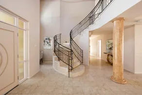 The Valley Way Luxury Estate - Image 4