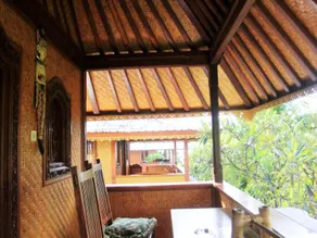 Ketut Losmen Bungalows Lembongan - Image 3