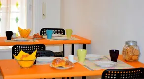 Check-Inn Rooms - Image 5