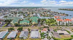 Waterfront Family & Pet Friendly for 8 2BR1BA - Image 3