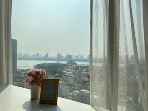 D'Le Roi Soleil Apartment & Suites with Lake View - Image 2