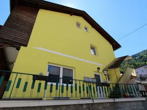 Alluring Apartment in Winklern with Terrace, Parking & Supermarket Closeby - Image 2