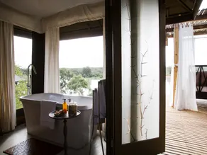 Simbavati Hilltop Lodge - Image 2