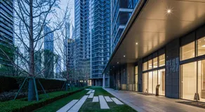 Eastern Hub - Jing'an Temple Branch Stylish 3-Bedroom in Bustling Area, Surrounded by Trendy Bistro and Bar Street, Only 100m from Subway - Image 2