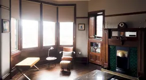 Beautiful, traditional 2 bed flat w free parking - Pass the Keys - Image 2