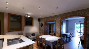 Őzkút Apartmanház - Image 3