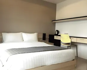 Grand PL Hotel - Image 5