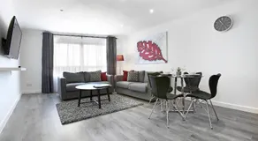 Vkm Apartments - Image 3