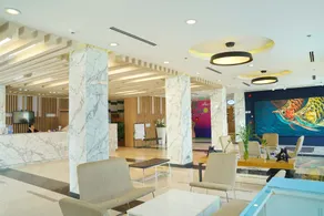 Holly Hotel - Image 2