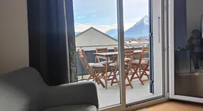 Thun Mountain View Stay – Central & Quiet - Image 4