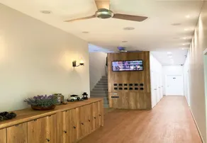 Saradise Point Stay - Image 2