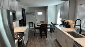 Island in the City - AWESOME 3 BR 2 BA 15 Min from DIA DT Anschutz - Image 5