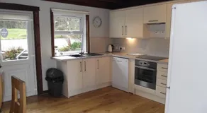 Craobh Marina Cottages - Image 3