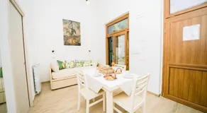 Lemons & Sun Apartment - Image 3