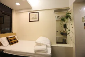 1501 - Cute Room, one bed room, open area kitchen - Image 5