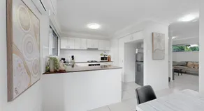 Cute Townhouse Near North Lakes - Image 2